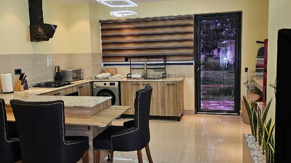 Lakowe Lakes Hotel, Golf And Country Estate By Newmark Lagos Bagian luar foto