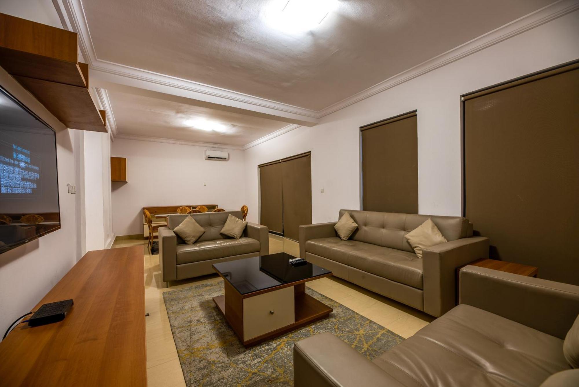 Lakowe Lakes Hotel, Golf And Country Estate By Newmark Lagos Bagian luar foto