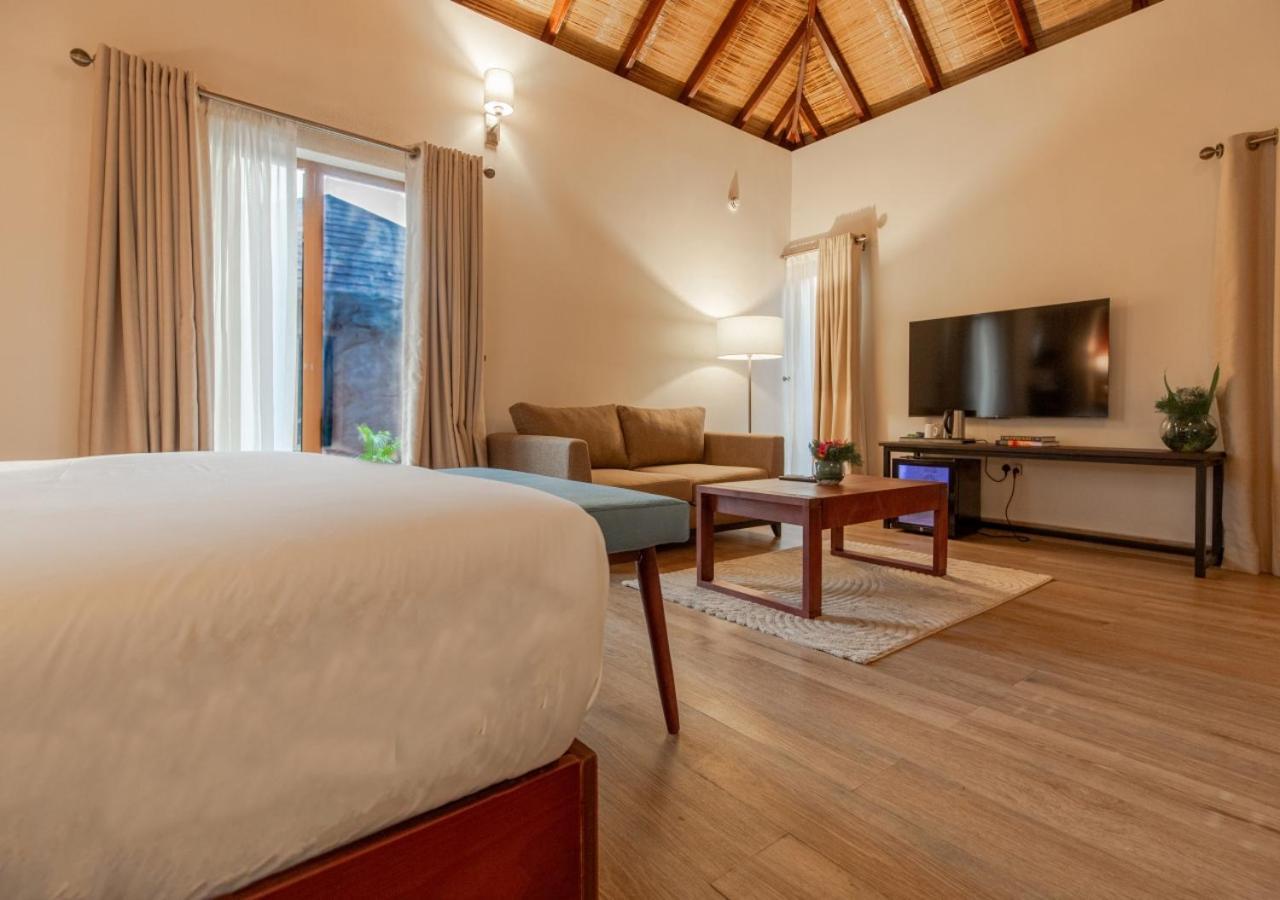Lakowe Lakes Hotel, Golf And Country Estate By Newmark Lagos Bagian luar foto